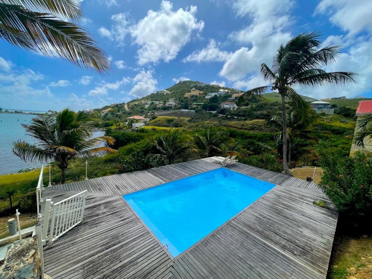 2 Bedroom Apt With Breathtaking View Oyster Pond Buitenkant foto